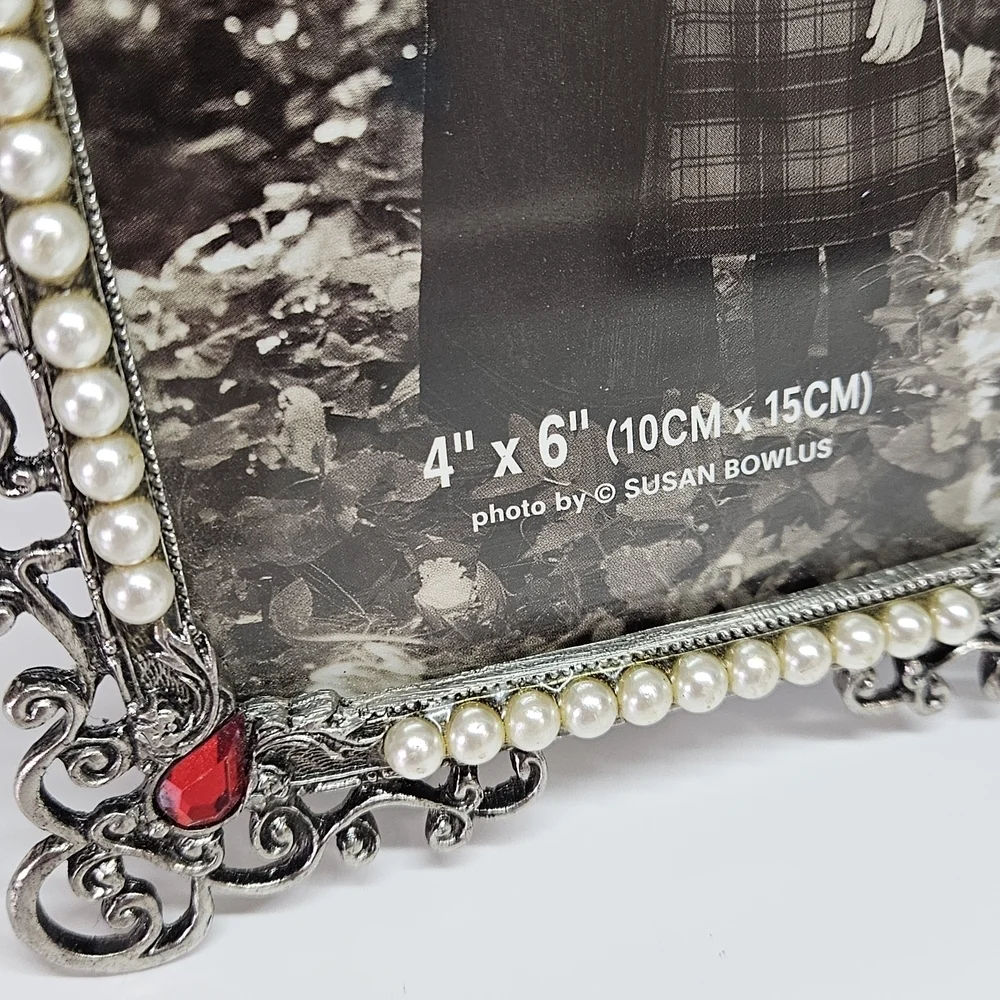 Ornate Silver Tone Red Rhinestone Faux Pearl Embellished 4